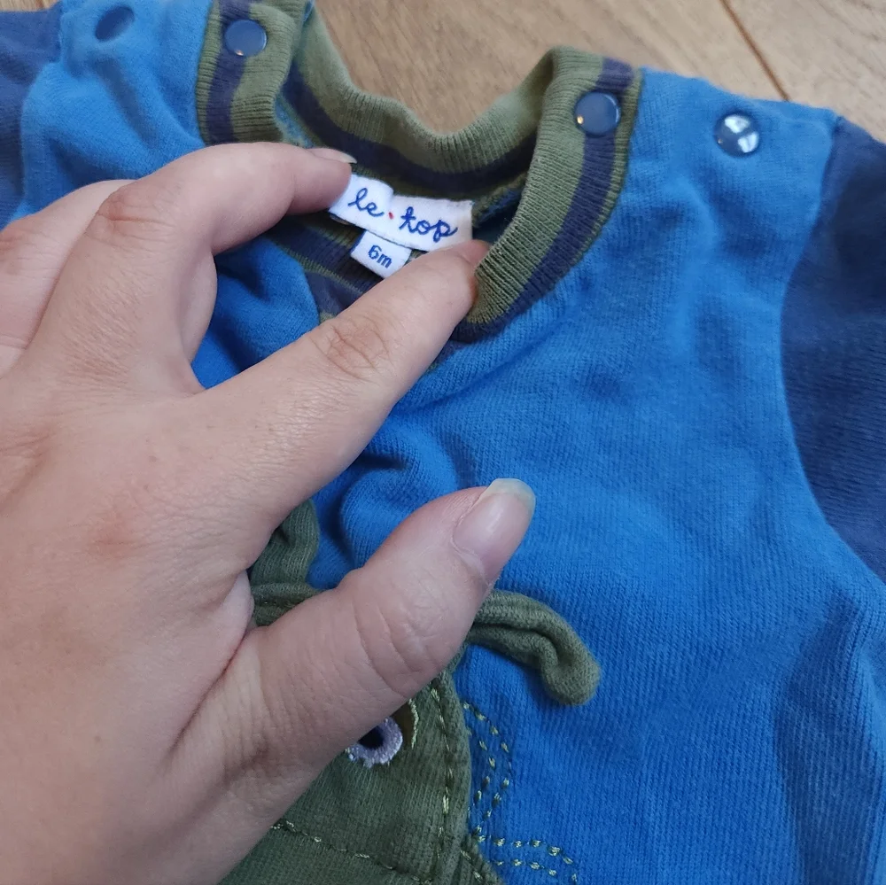 6 months boys dragon footies